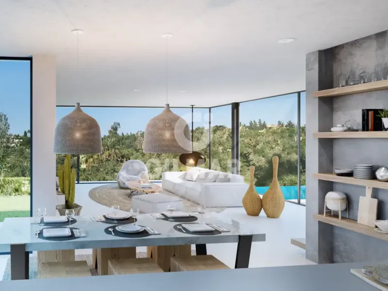 Chalet Independiente en Estepona Este - Málaga