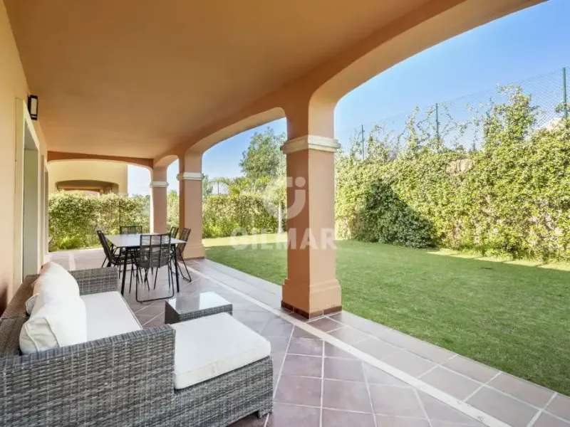 Villa in Estepona Oeste - Málaga