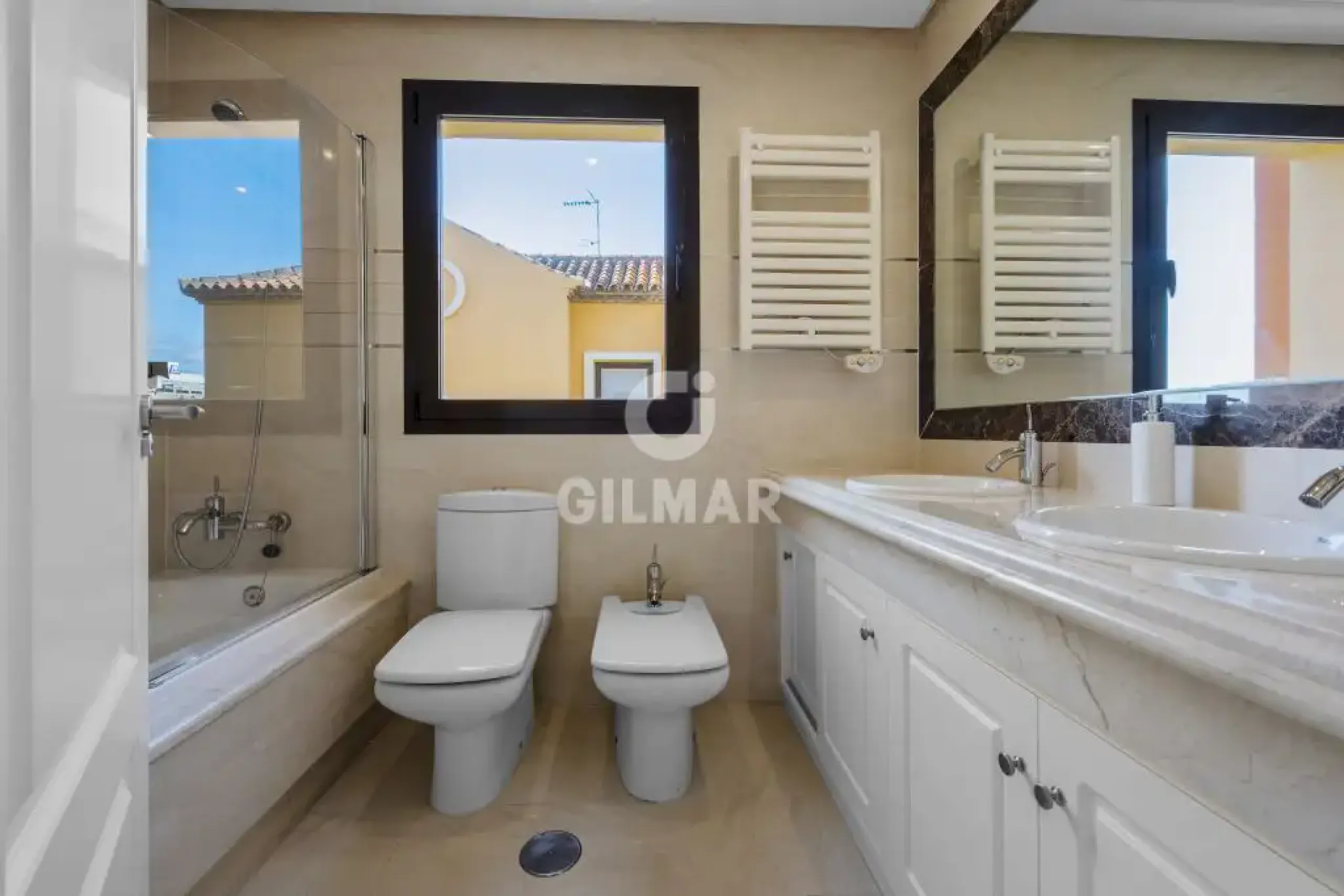 Villa in Estepona Oeste - Málaga