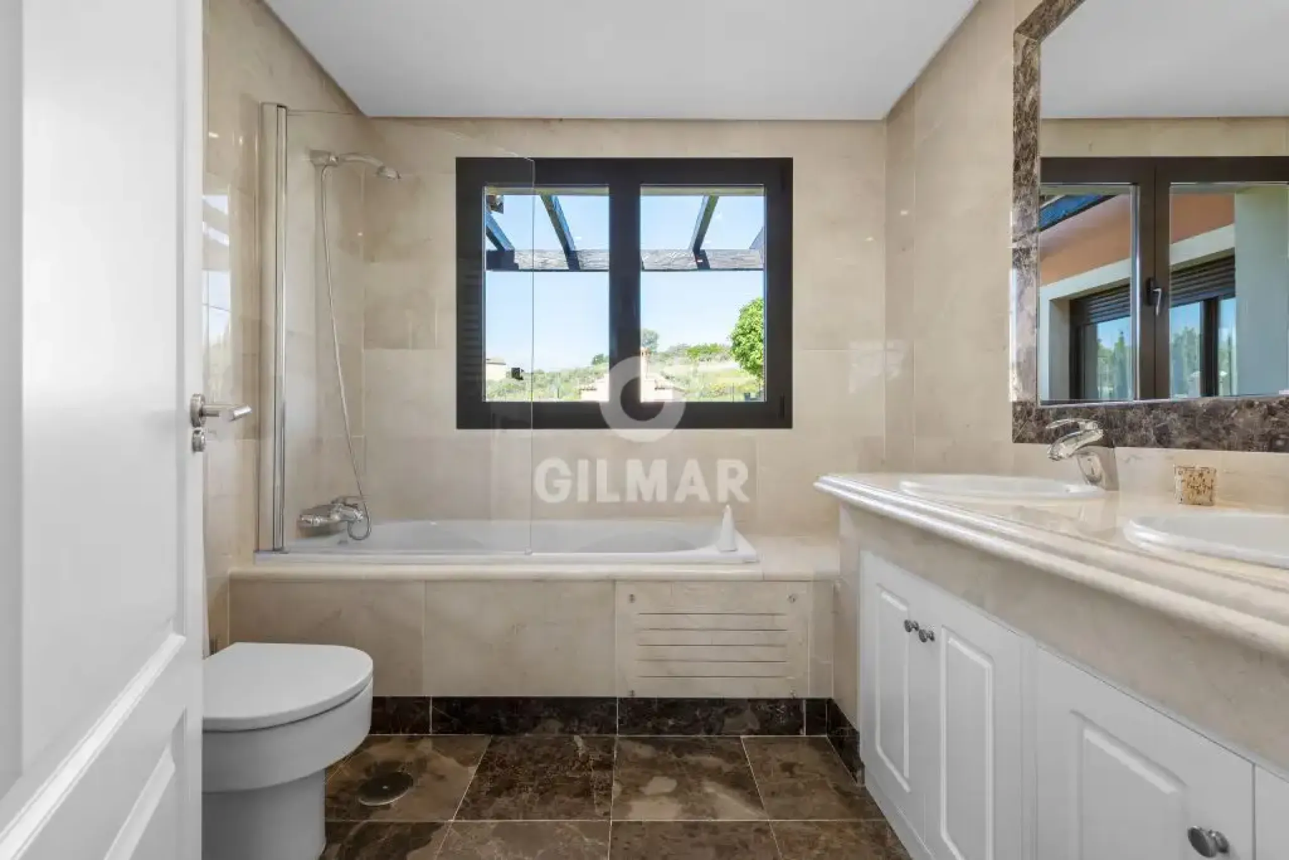 Villa in Estepona Oeste - Málaga
