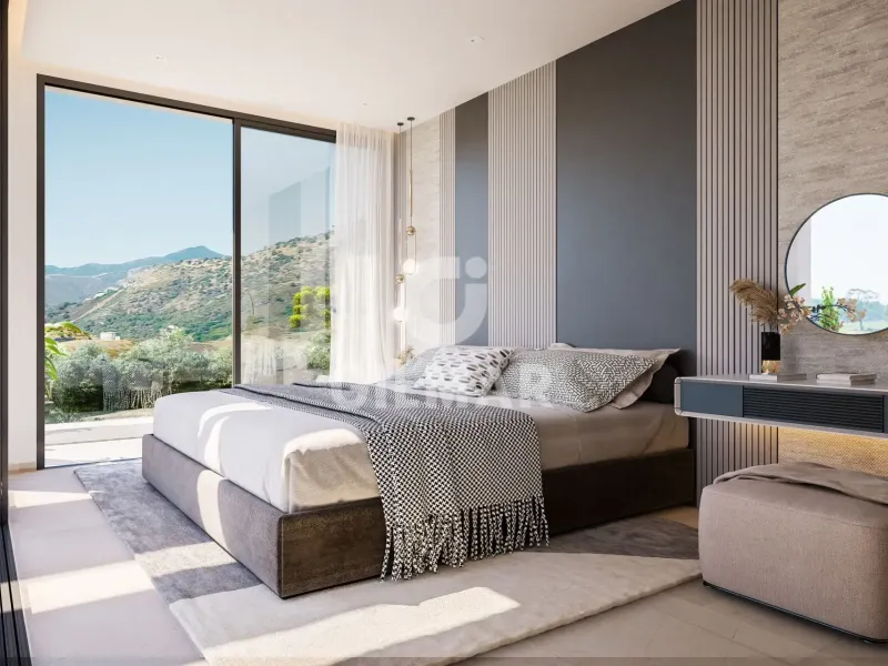 Chalet Independiente en Estepona Este - Málaga
