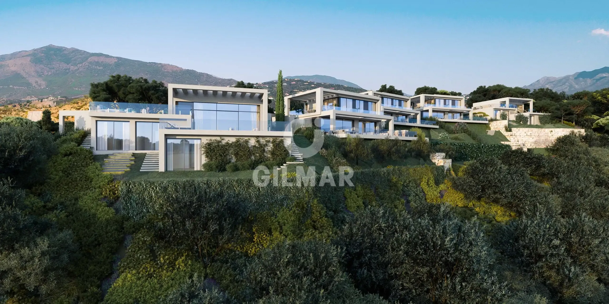 Chalet Independiente en Estepona Este - Málaga