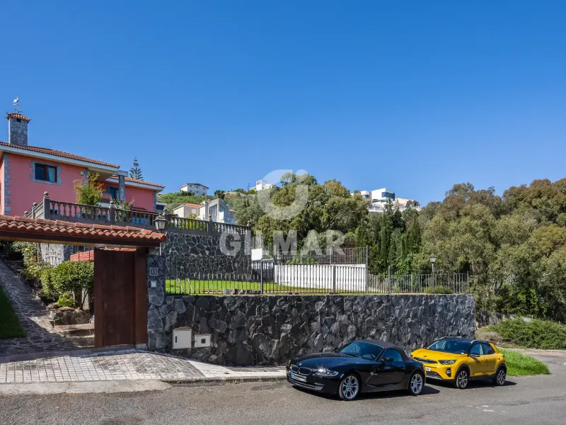 Chalet Independiente en Santa Brígida - Las Palmas
