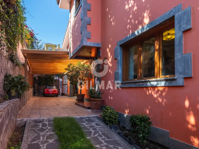 Chalet Independiente en Santa Brígida - Las Palmas