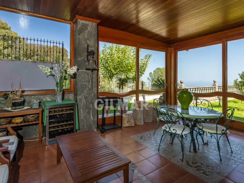 Chalet Independiente en Santa Brígida - Las Palmas