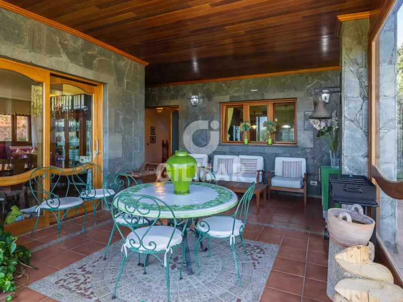 Chalet Independiente en Santa Brígida - Las Palmas