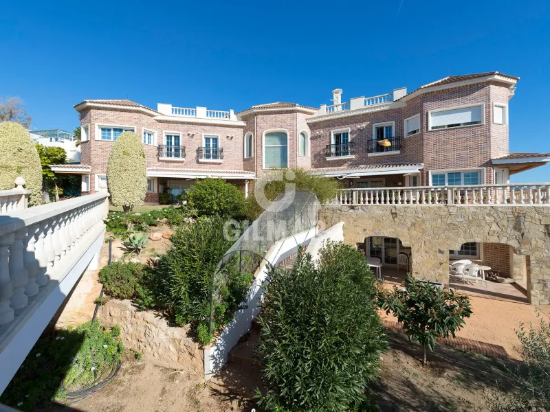 Villa in Málaga Este - Málaga