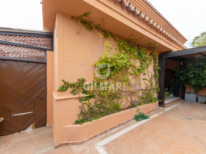 Chalet Pareado en Málaga Este - Málaga