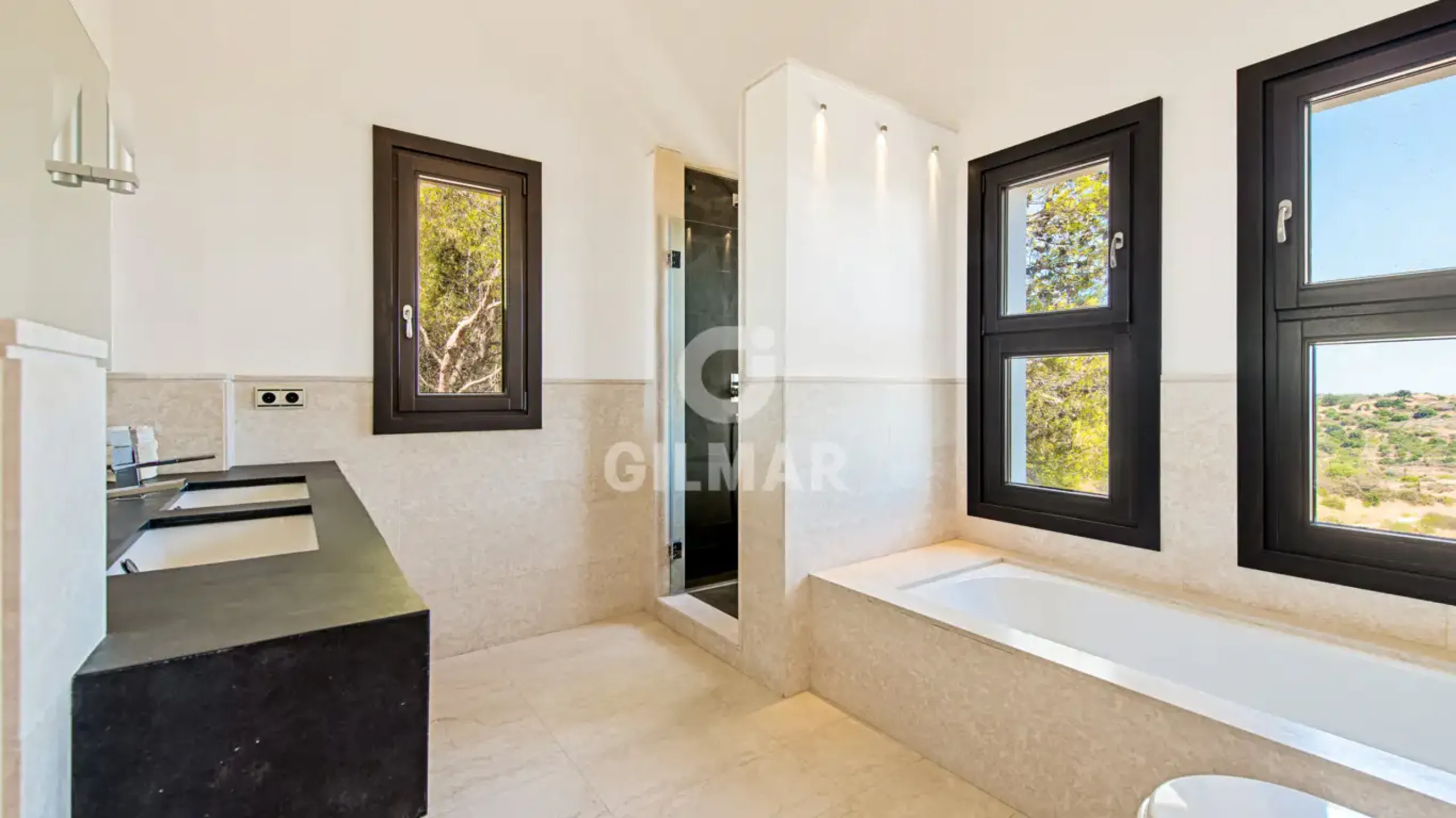 Villa in Marbella Este - Málaga