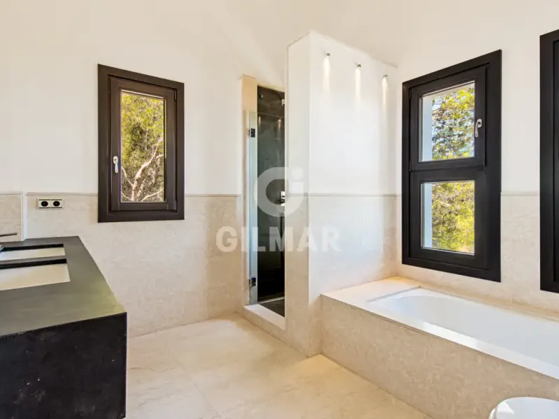 Villa in Marbella Este - Málaga