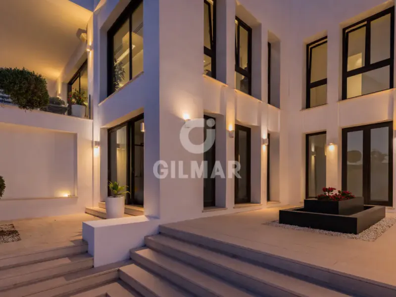 Villa in Marbella Este - Málaga