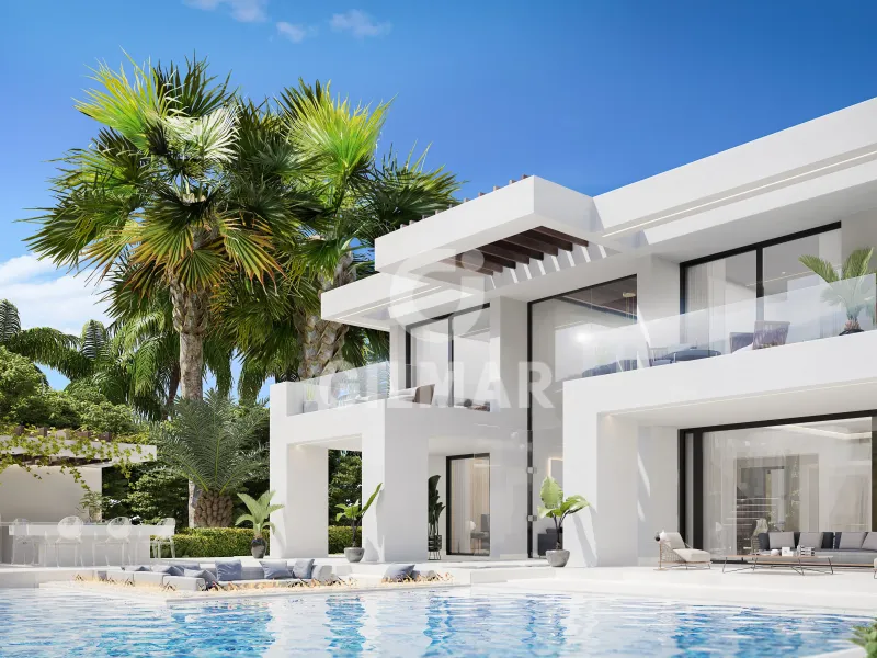Chalet Independiente en Estepona Este - Málaga