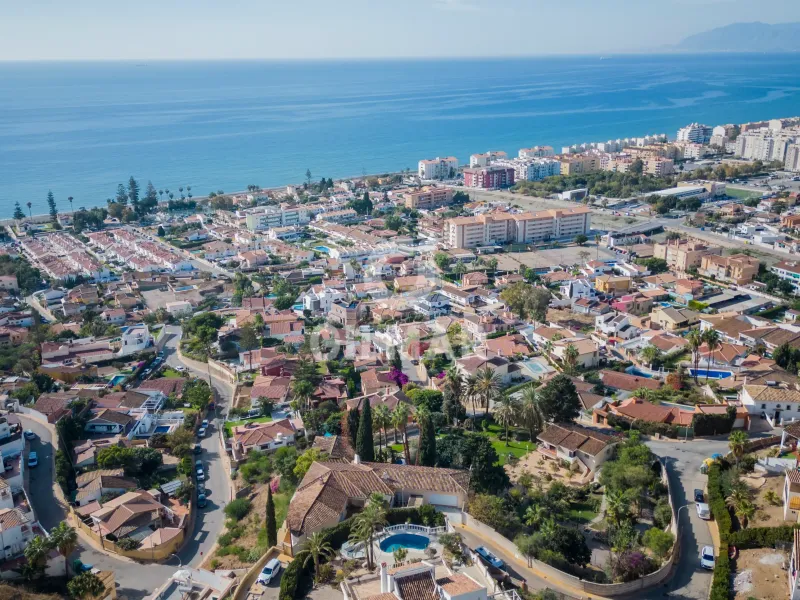 Villa in Lo Cea - Los Cortijos - Málaga