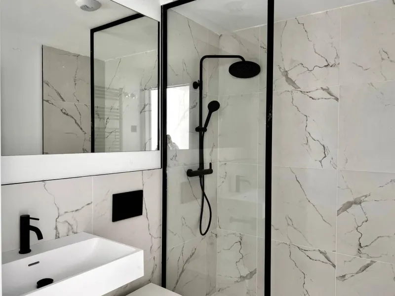 Neubau-Penthouse mit privater Terrasse in Bellaterra, Barcelona