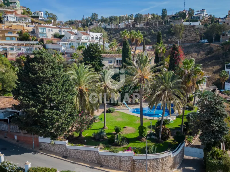 Villa in Lo Cea - Los Cortijos - Málaga