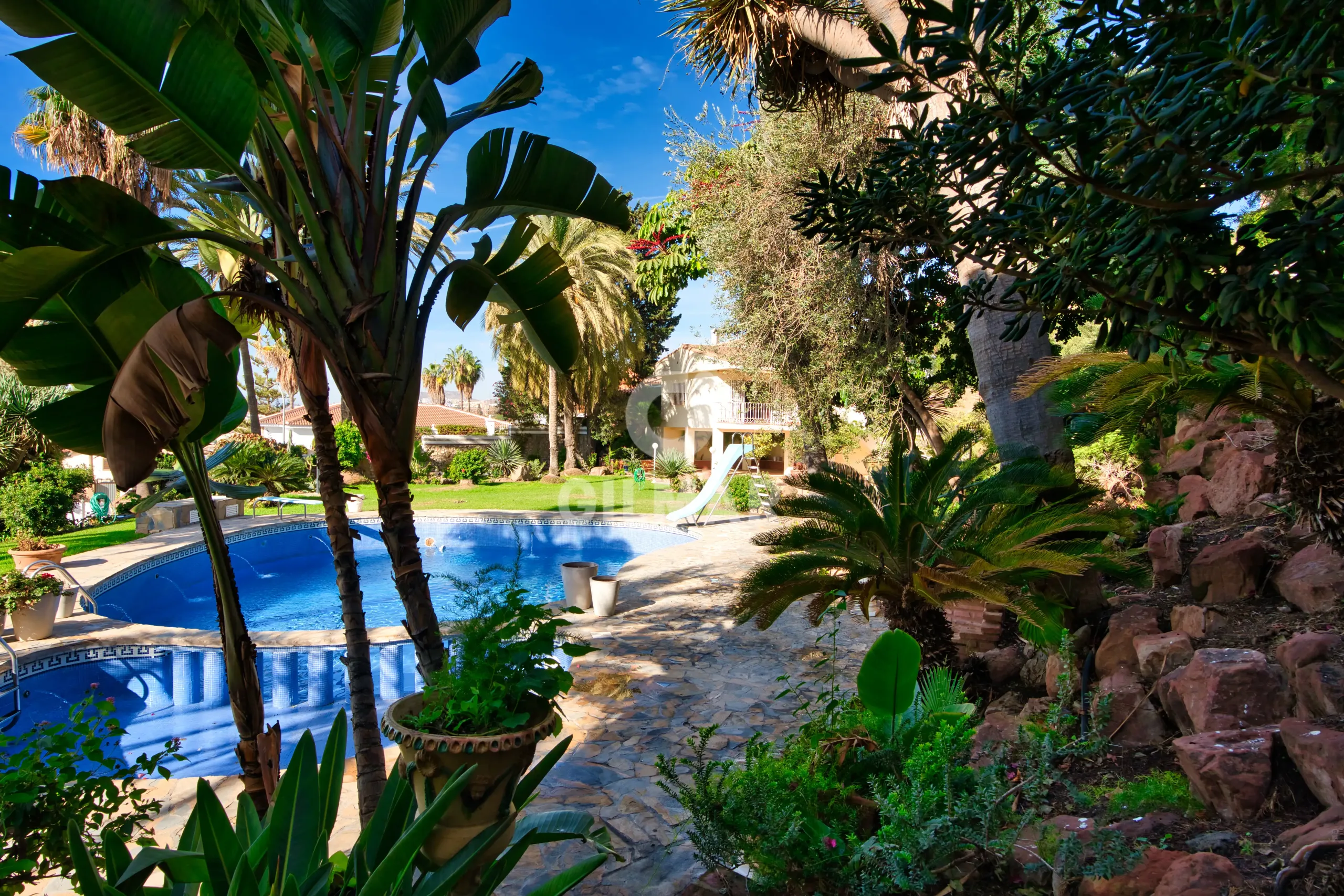 Villa in Lo Cea - Los Cortijos - Málaga