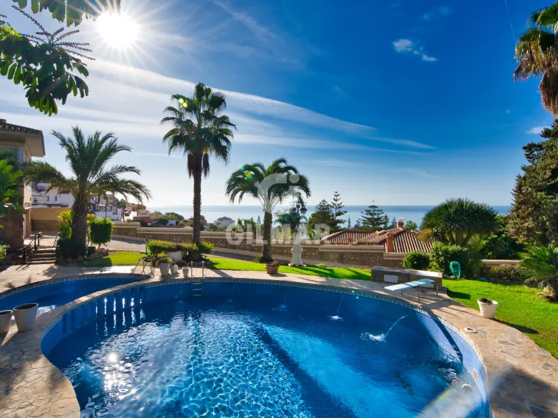 Villa in Lo Cea - Los Cortijos - Málaga