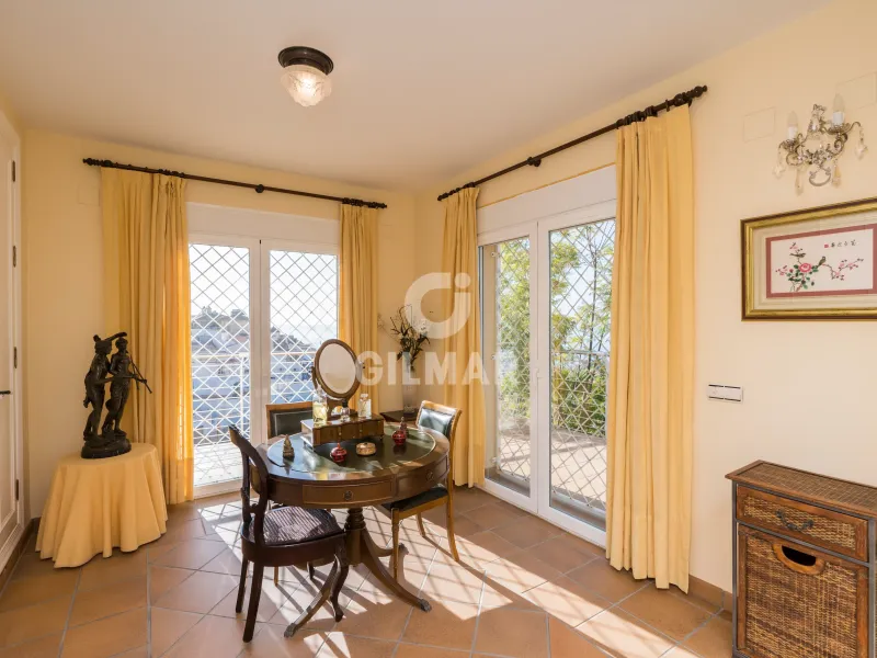 Villa in Lo Cea - Los Cortijos - Málaga