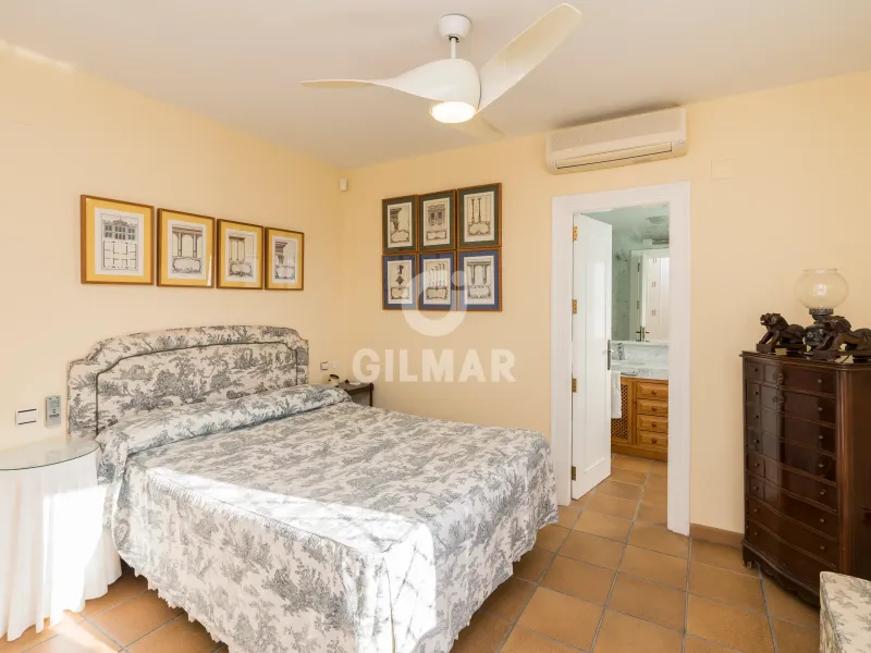 Villa in Lo Cea - Los Cortijos - Málaga