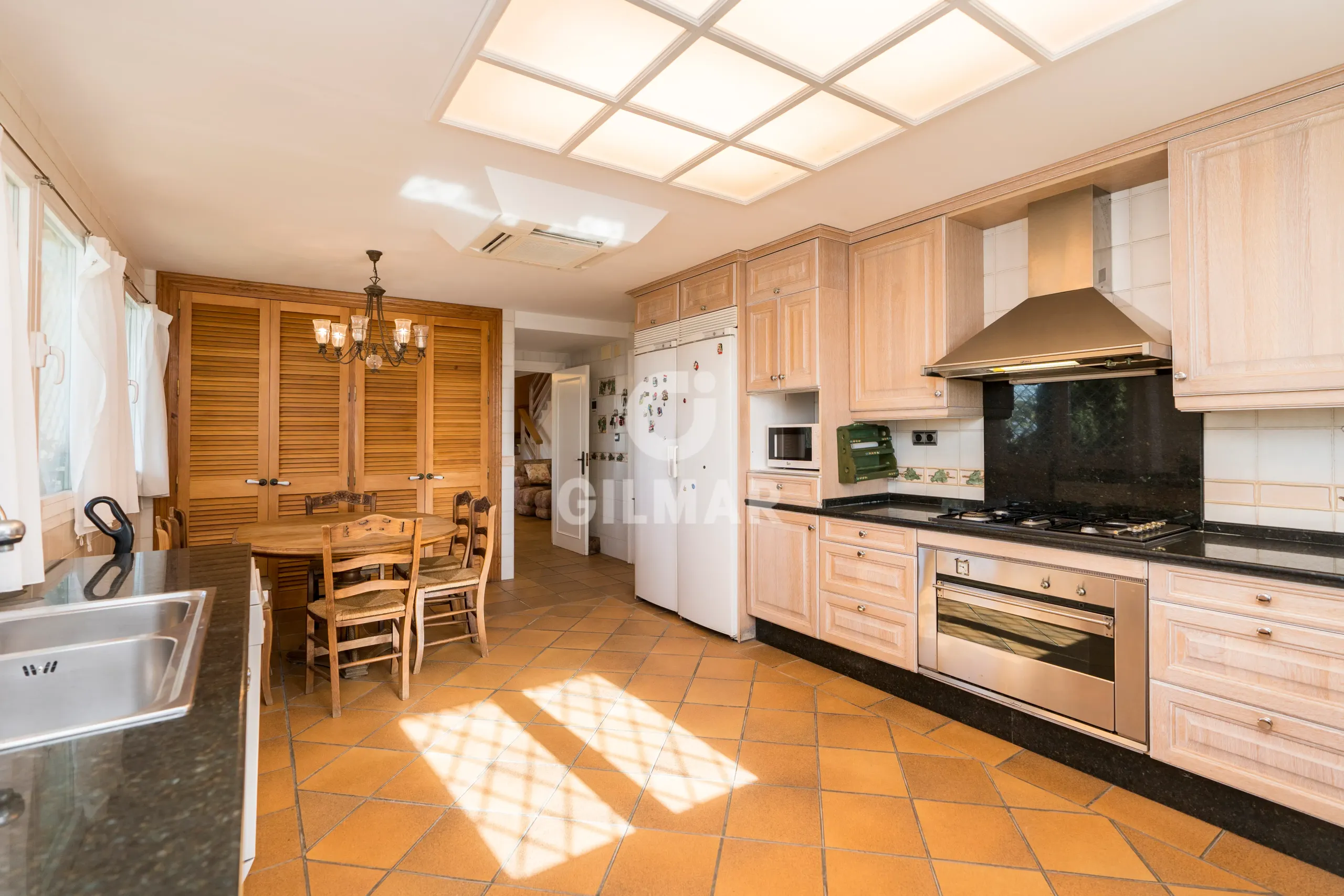 Villa in Lo Cea - Los Cortijos - Málaga
