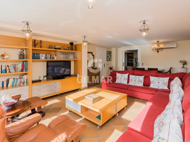 Villa in Lo Cea - Los Cortijos - Málaga
