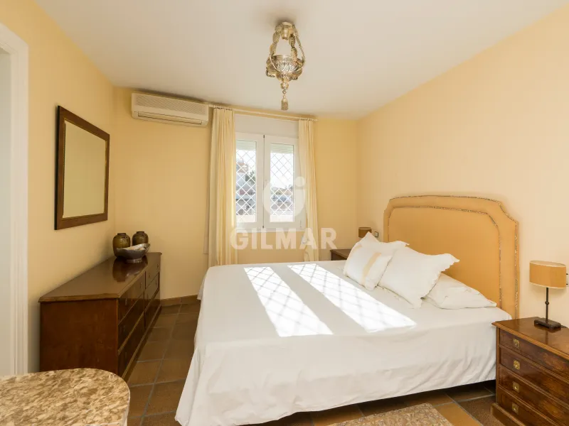 Villa in Lo Cea - Los Cortijos - Málaga