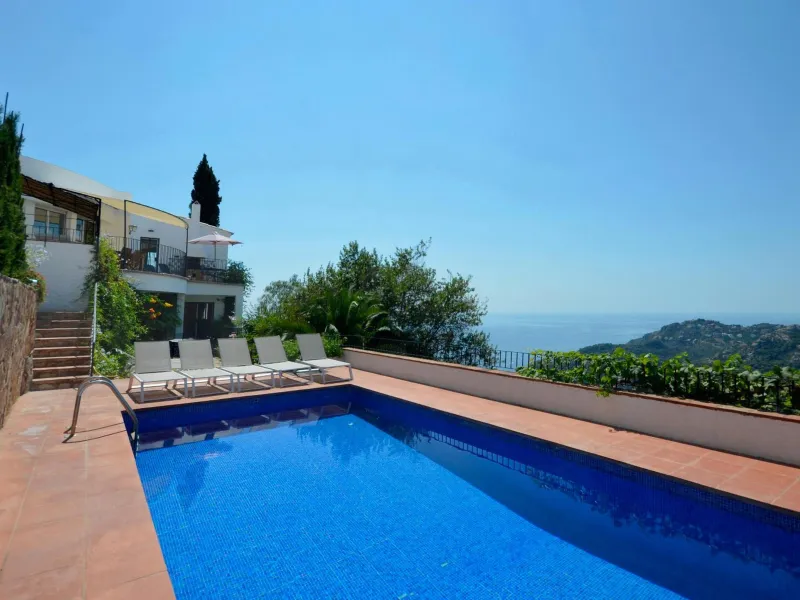 Renovated Semi-Detached Villa with Stunning Sea Views in Aiguablava, Begur, Costa Brava