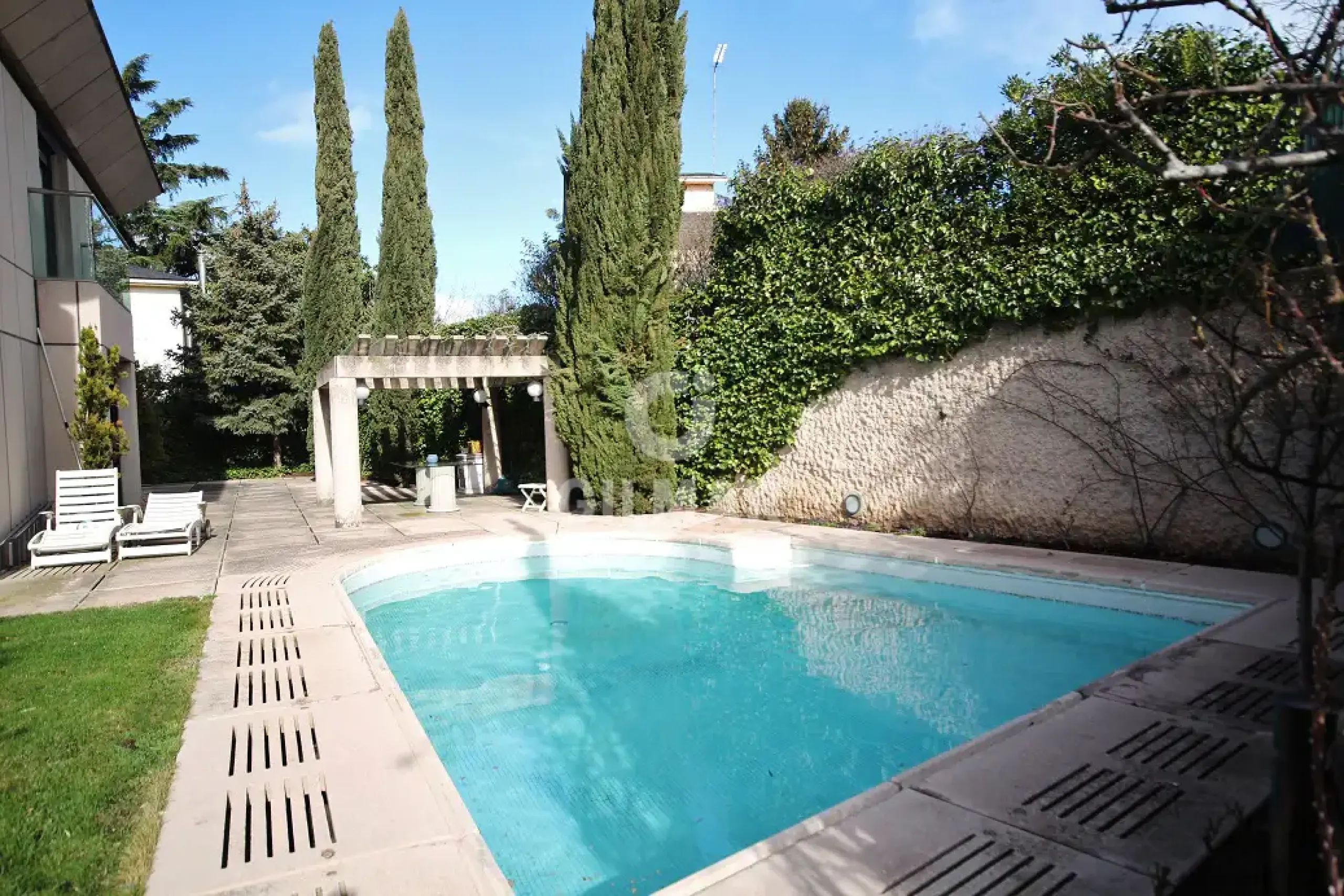 Villa in Mirasierra - Madrid