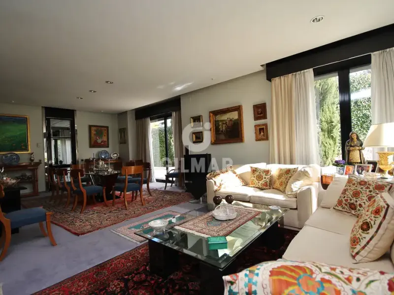 Villa in Mirasierra - Madrid