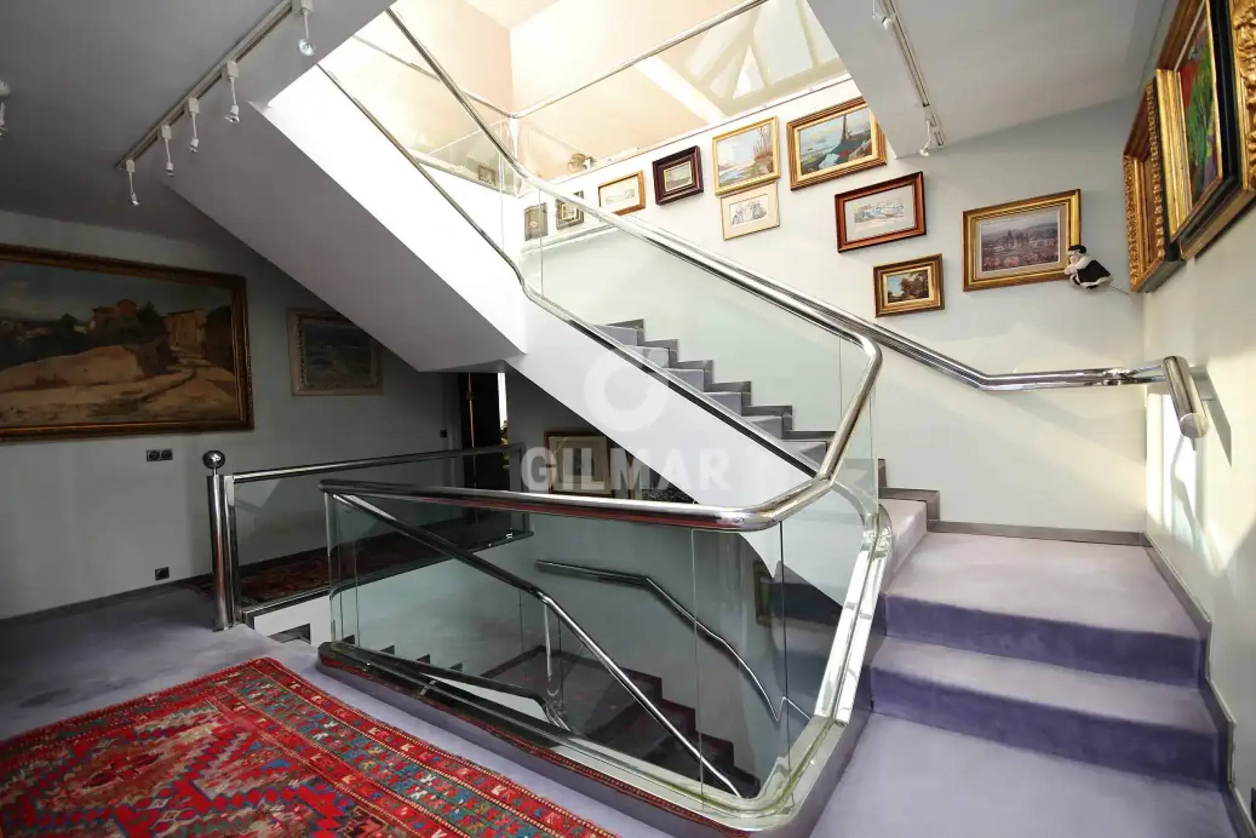 Villa in Mirasierra - Madrid
