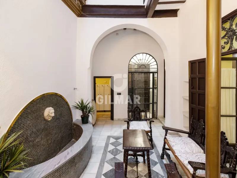 Chalet Adosado en Centro (Sevilla) - Sevilla