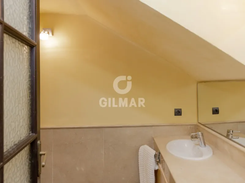Chalet Adosado en Centro (Sevilla) - Sevilla