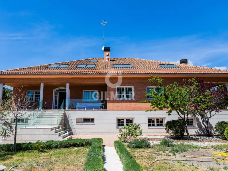 Villa in El Escorial - Madrid