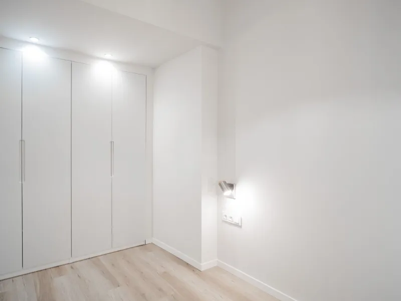 Estudio reformado con terraza en el centro de Barcelona