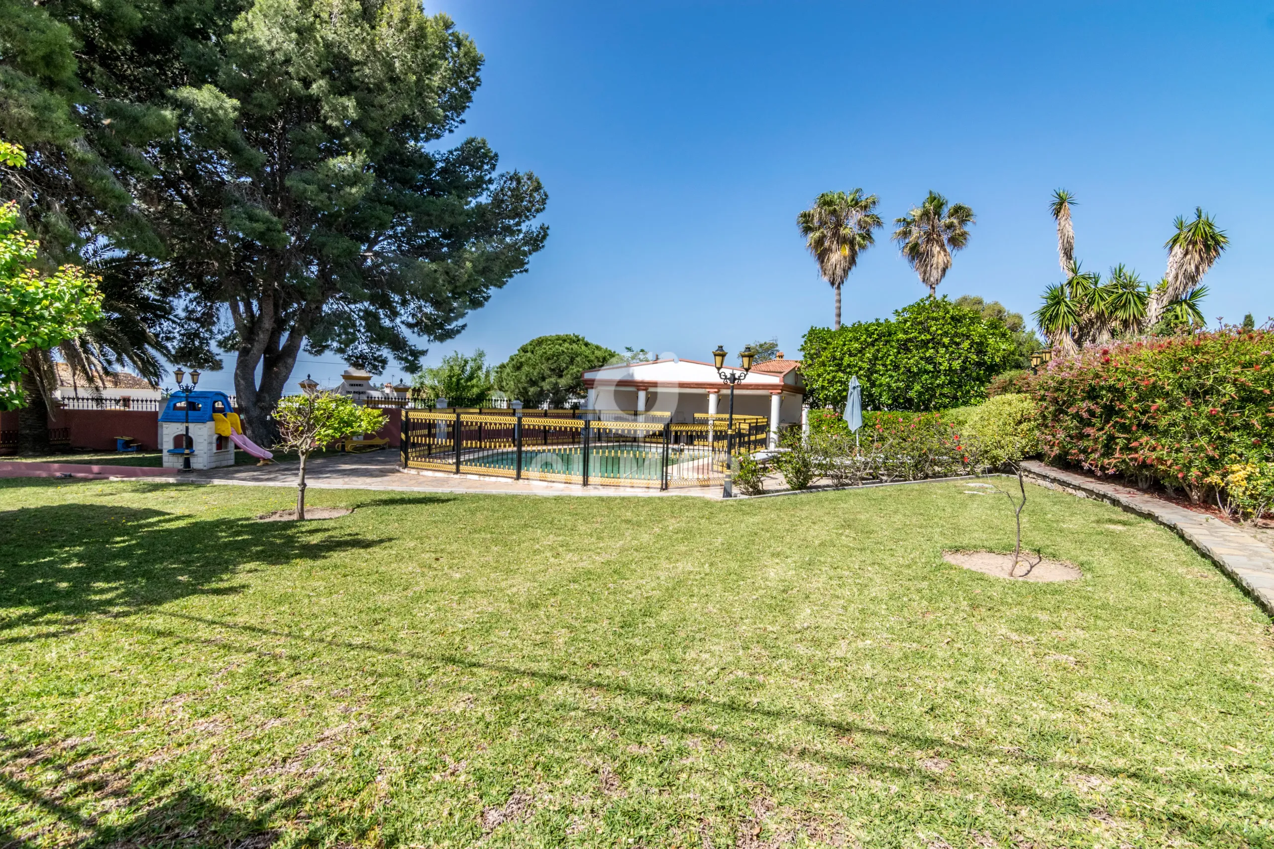 Villa in Estepona Oeste - Málaga