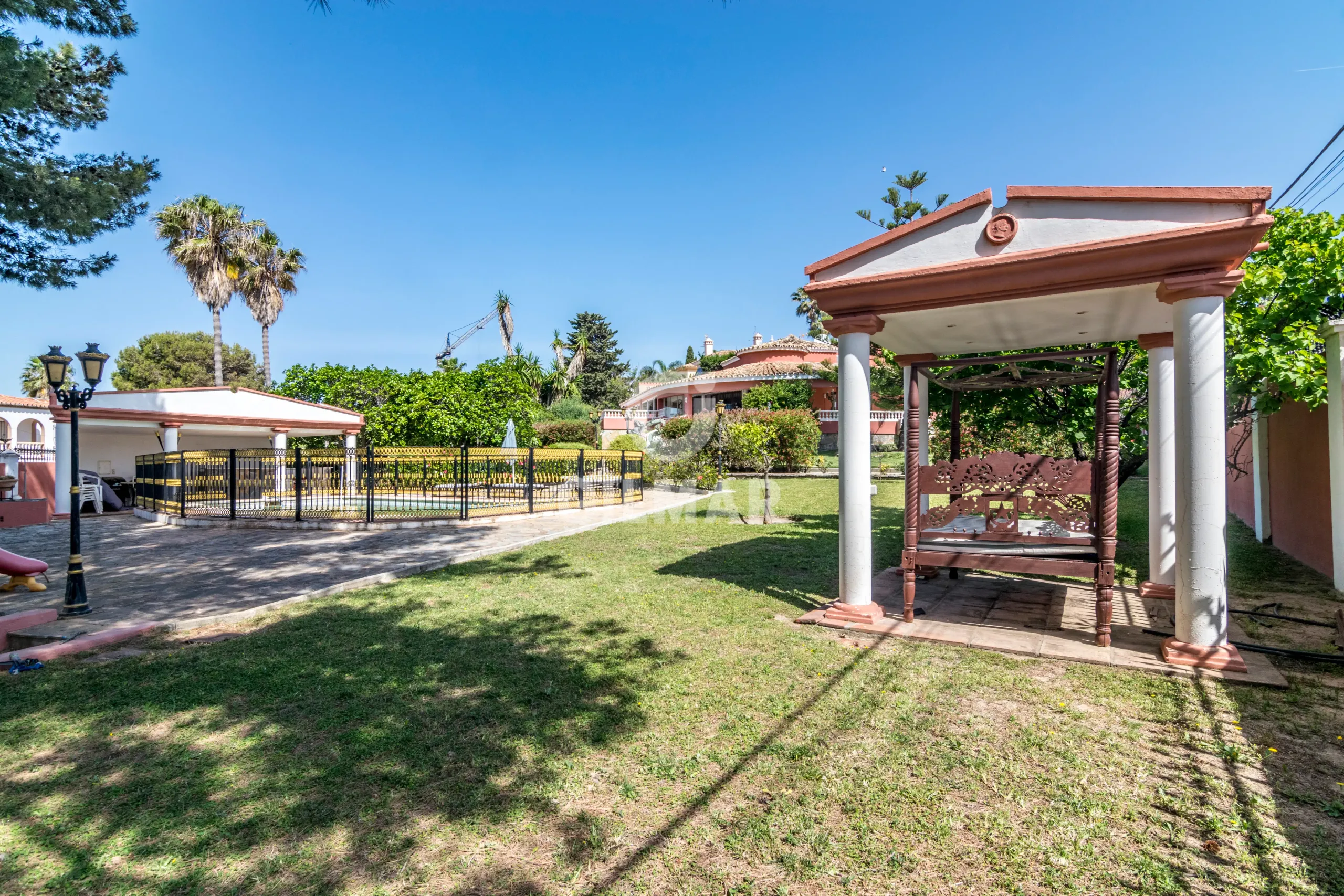 Villa in Estepona Oeste - Málaga