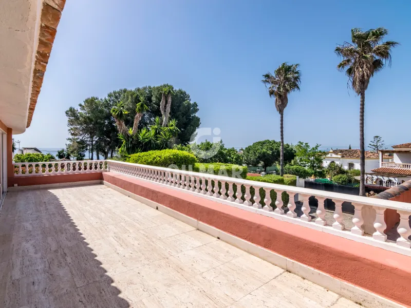 Villa in Estepona Oeste - Málaga