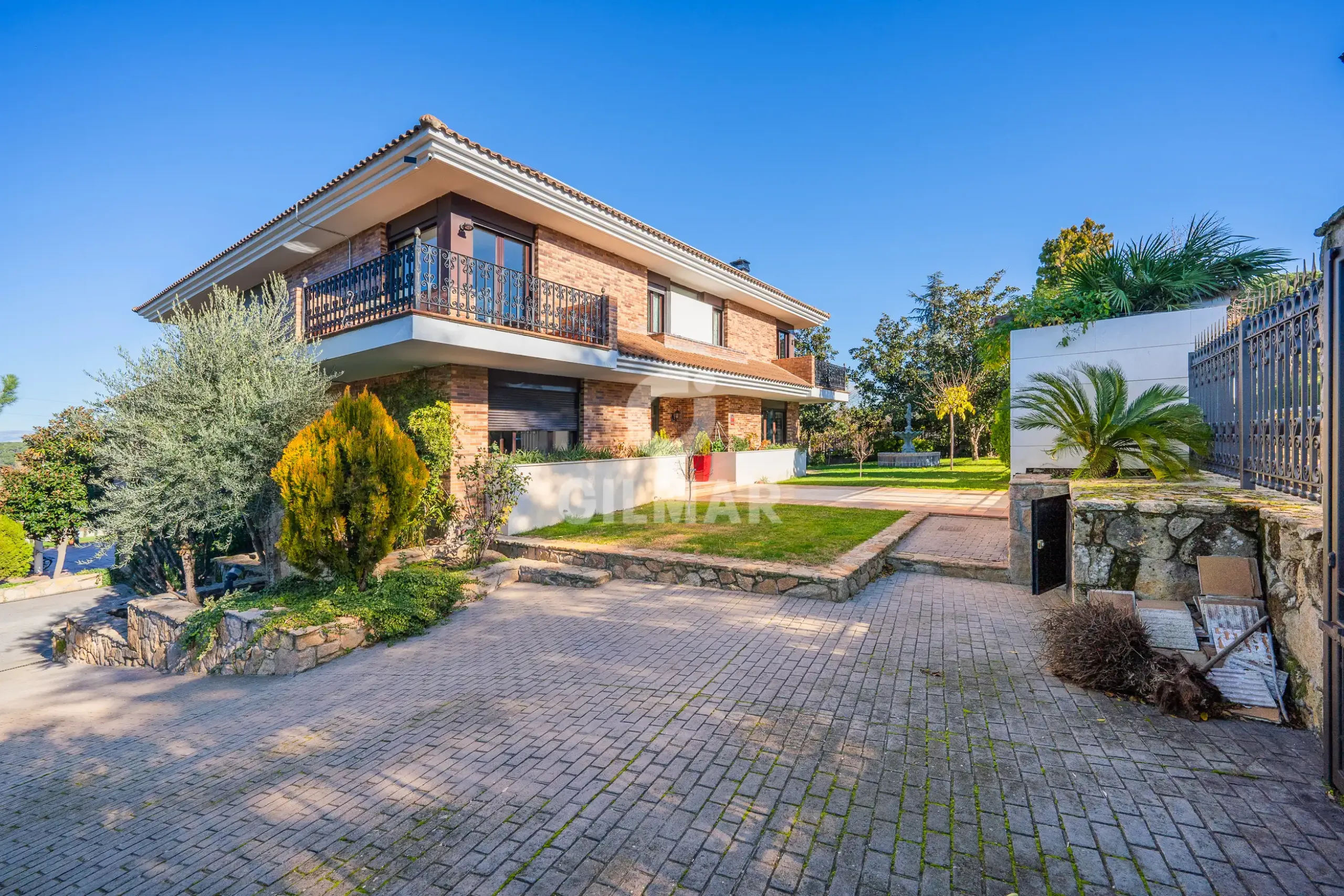 Chalet Independiente en Pozuelo de Alarcón - Madrid