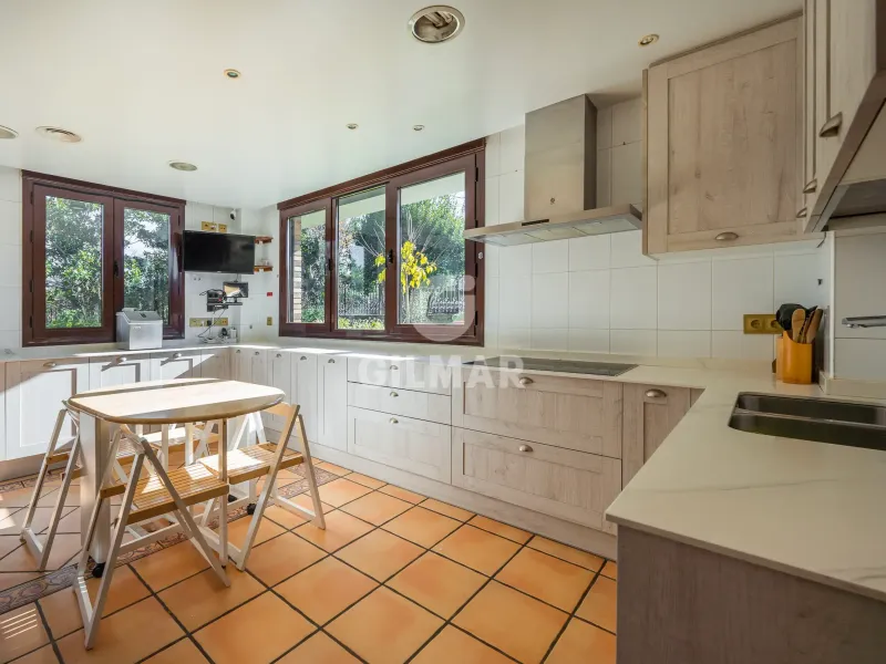Chalet Independiente en Pozuelo de Alarcón - Madrid