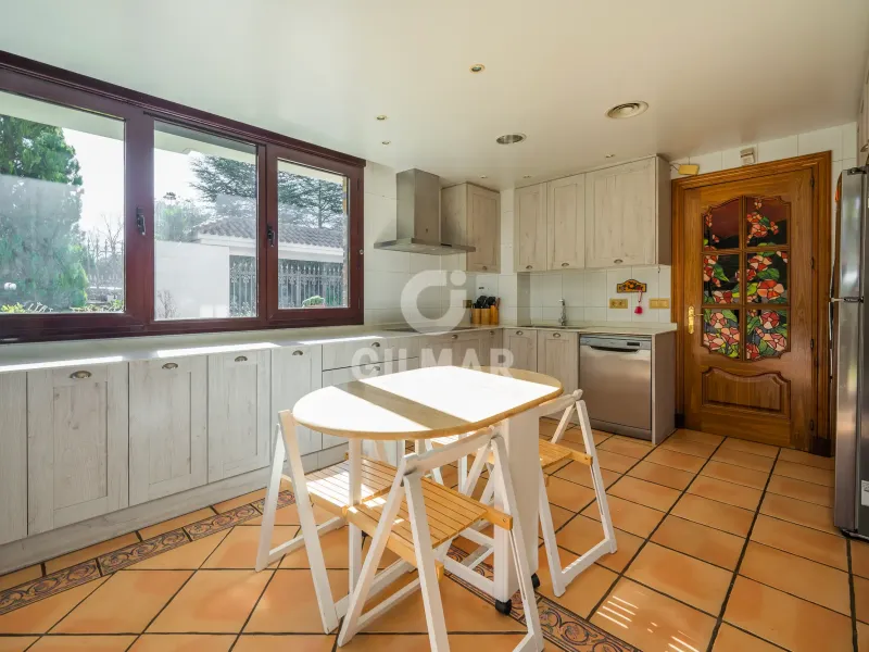 Chalet Independiente en Pozuelo de Alarcón - Madrid