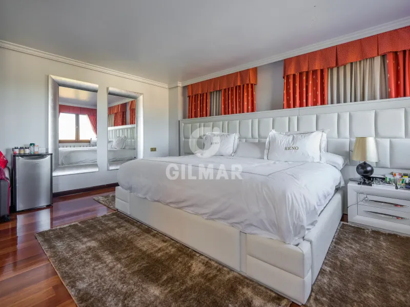 Chalet Independiente en Pozuelo de Alarcón - Madrid
