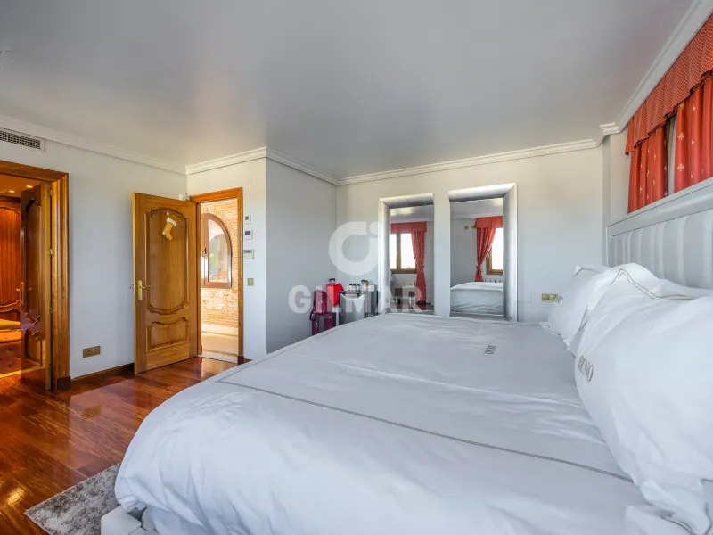 Chalet Independiente en Pozuelo de Alarcón - Madrid