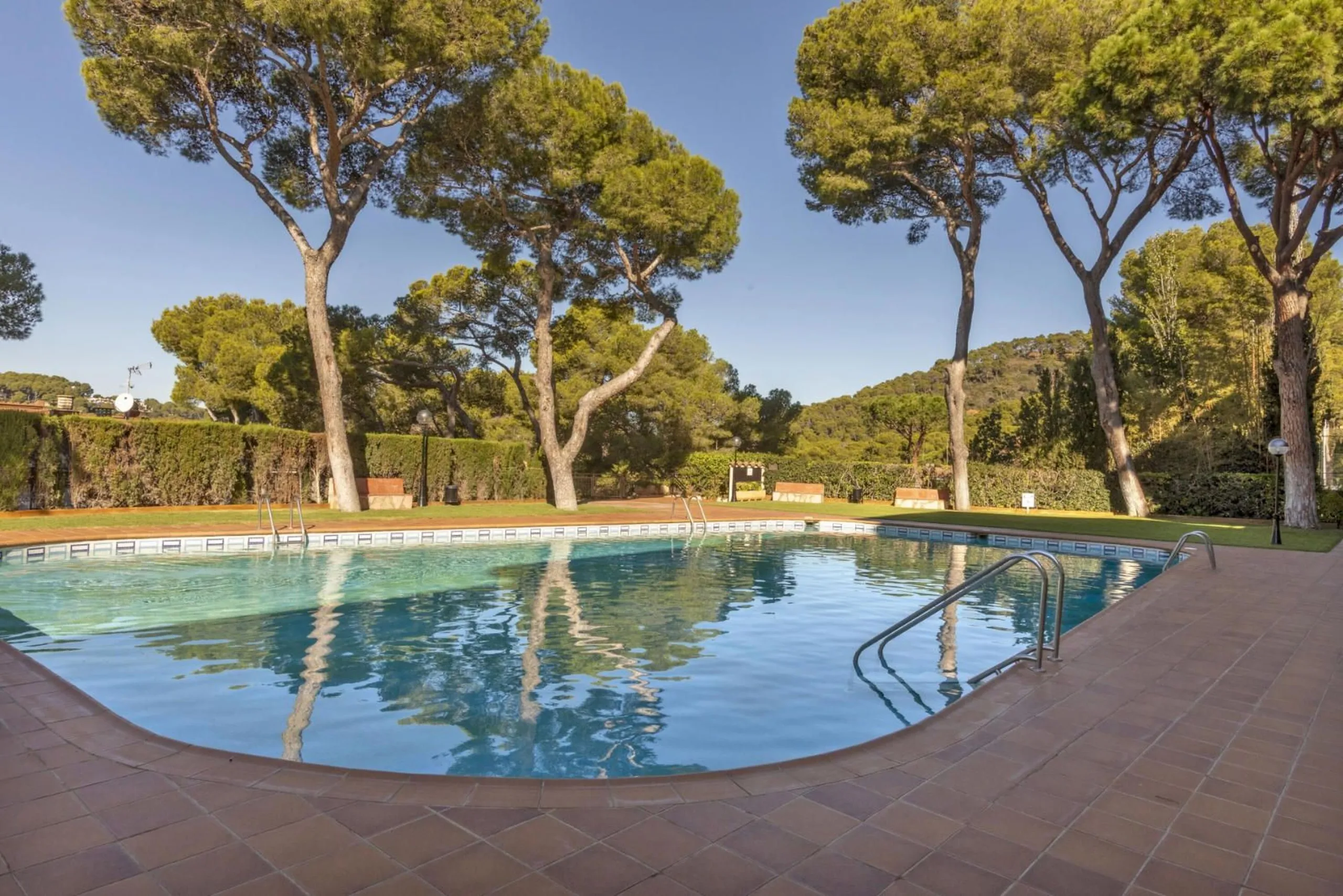 Apartamento reformado con terraza y licencia turística en Llafranc, Costa Brava