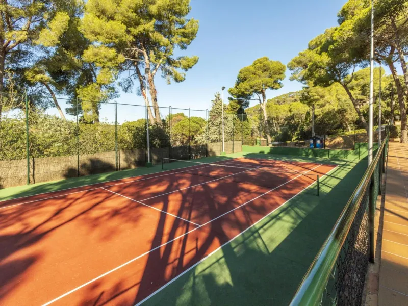 Apartamento reformado con terraza y licencia turística en Llafranc, Costa Brava