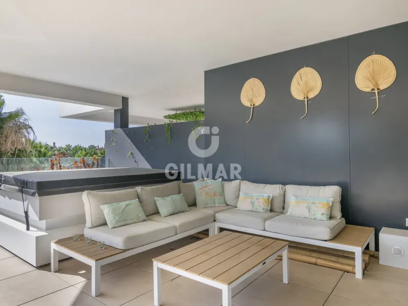 Apartamento en Estepona Este - Málaga