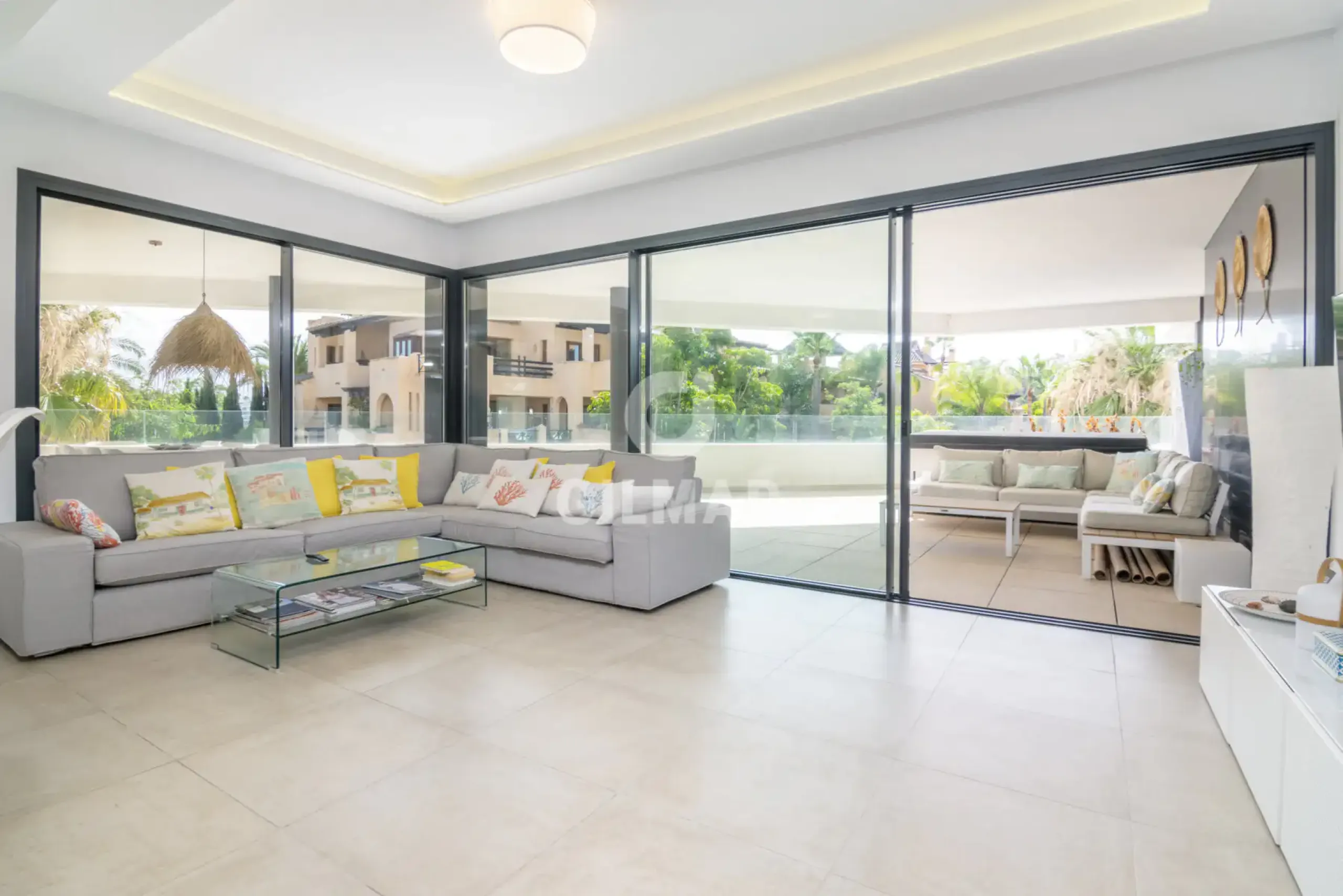Apartamento en Estepona Este - Málaga