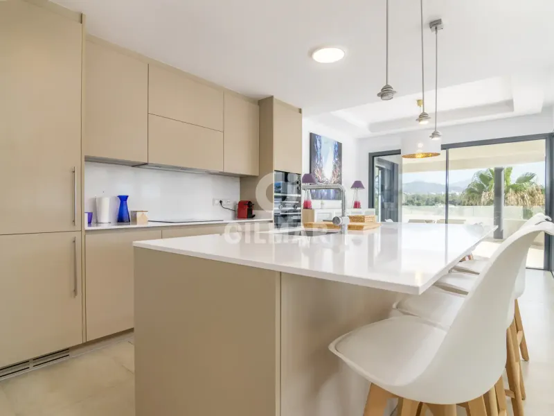 Apartamento en Estepona Este - Málaga