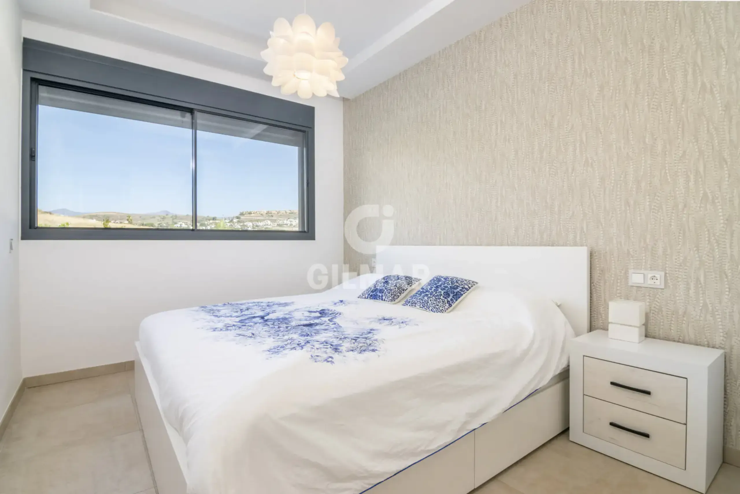 Apartamento en Estepona Este - Málaga