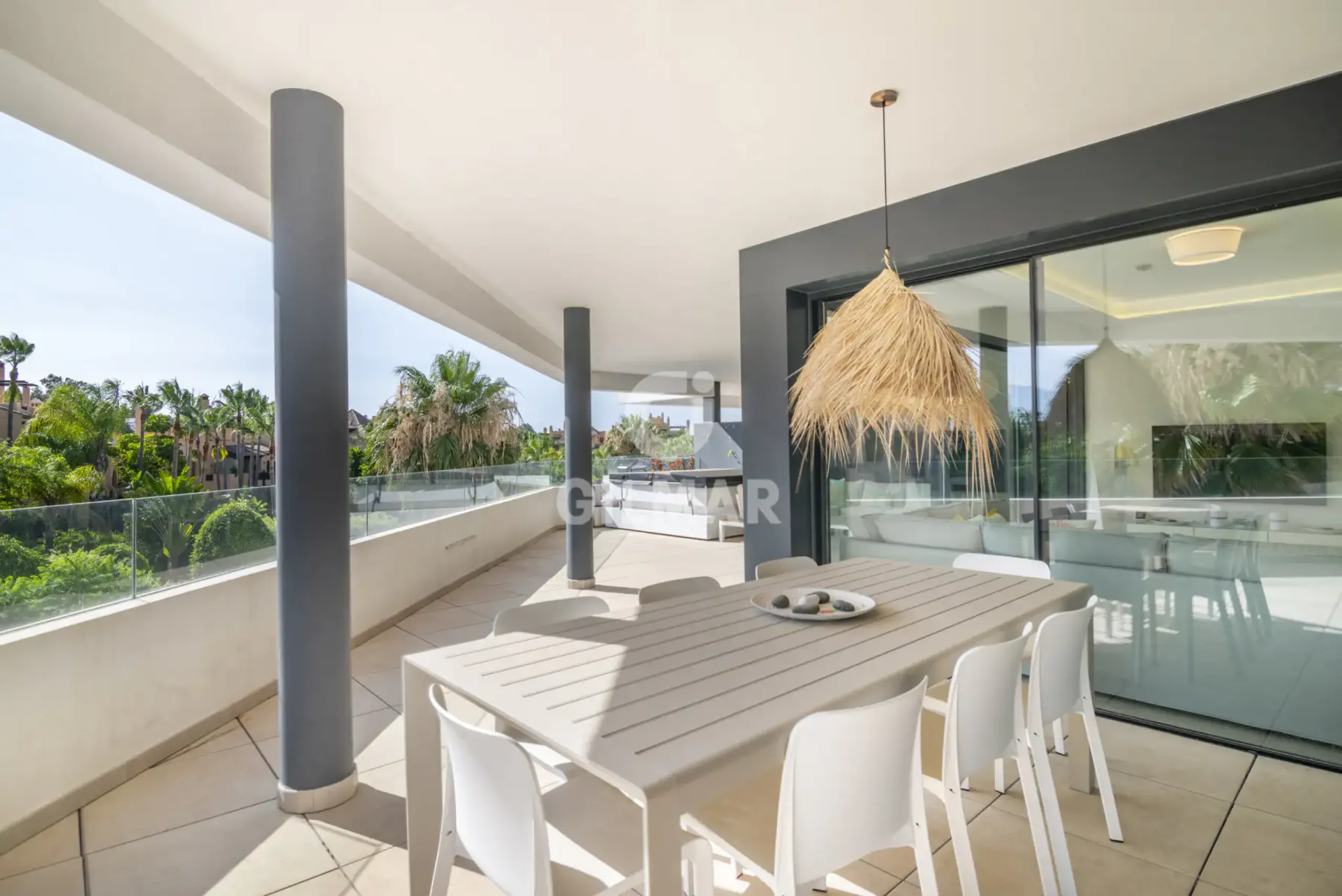Apartamento en Estepona Este - Málaga
