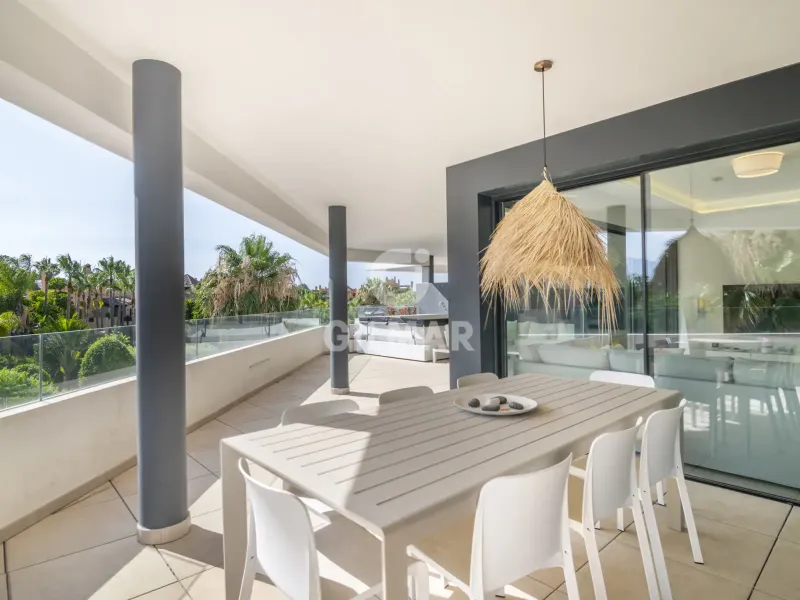 Apartamento en Estepona Este - Málaga